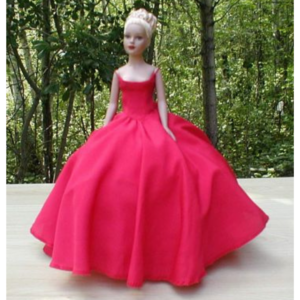 Sew a Breathtaking Ball Gown for Your Tiny Kitty Collier