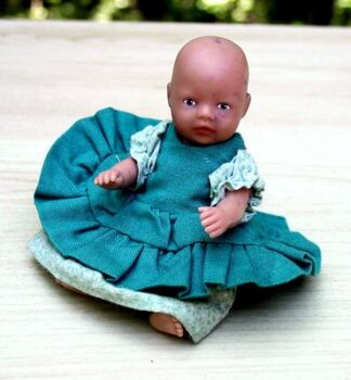 Make a Vintage Doll Dress: Baby Born Pattern